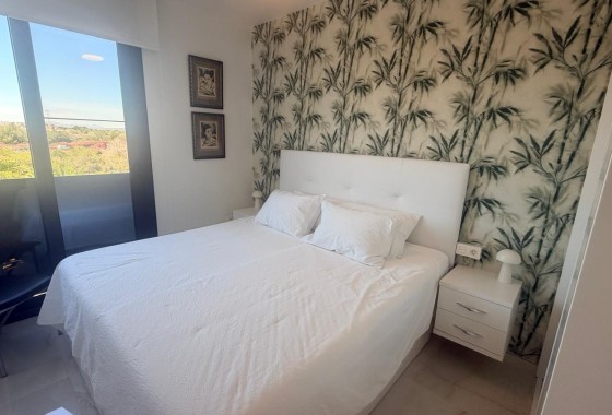 Resale - Apartment / Flat -
Los Altos - Torrevieja