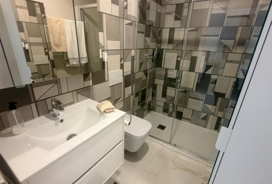 Resale - Apartment / Flat -
Los Altos - Torrevieja