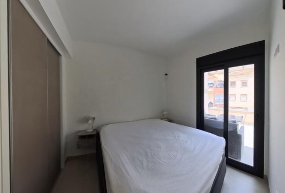 Venta - Apartamento / Piso -
Torrevieja