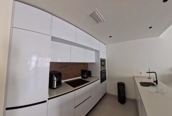 Venta - Apartamento / Piso -
Torrevieja
