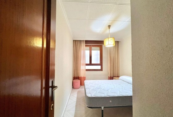 Herverkoop - Appartement / Flat -
Torrevieja - Acequion