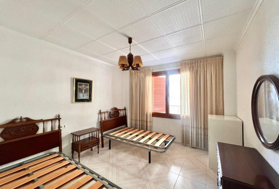 Herverkoop - Appartement / Flat -
Torrevieja - Acequion