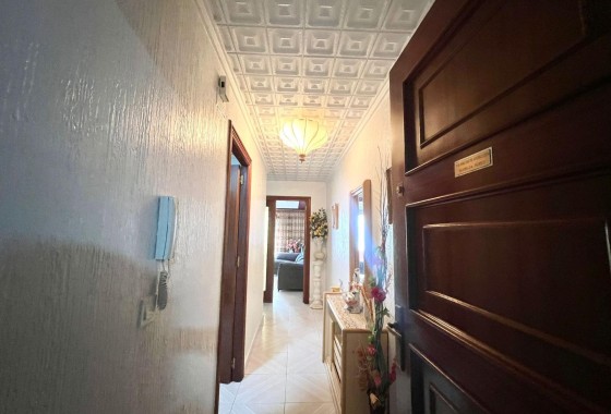 Herverkoop - Appartement / Flat -
Torrevieja - Acequion