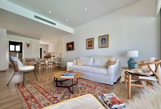 Revente - Villa Individuelle -
San Miguel de Salinas - Bellavista
