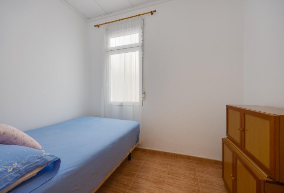 Revente - Appartement -
Torrevieja - Paseo Maritimo