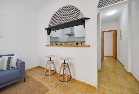 Venta - Apartamento / Piso -
Torrevieja