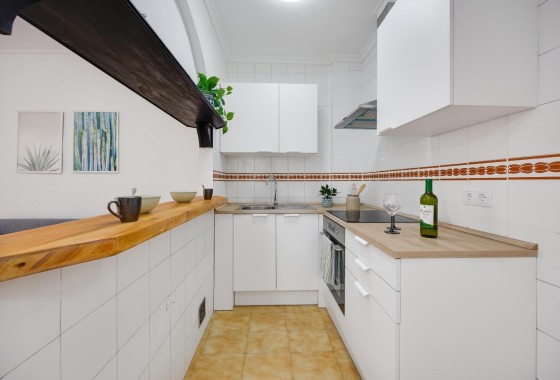 Venta - Apartamento / Piso -
Torrevieja