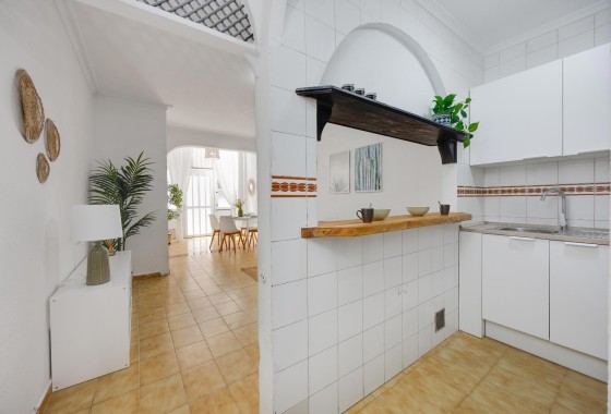 Venta - Apartamento / Piso -
Torrevieja