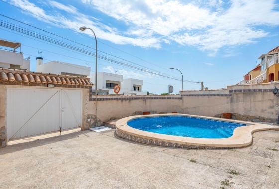 Herverkoop - Vrijstaande Villa -
Orihuela Costa - El Galan
