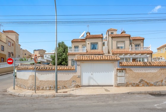 Herverkoop - Vrijstaande Villa -
Orihuela Costa - El Galan