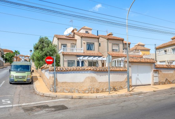 Herverkoop - Vrijstaande Villa -
Orihuela Costa - El Galan
