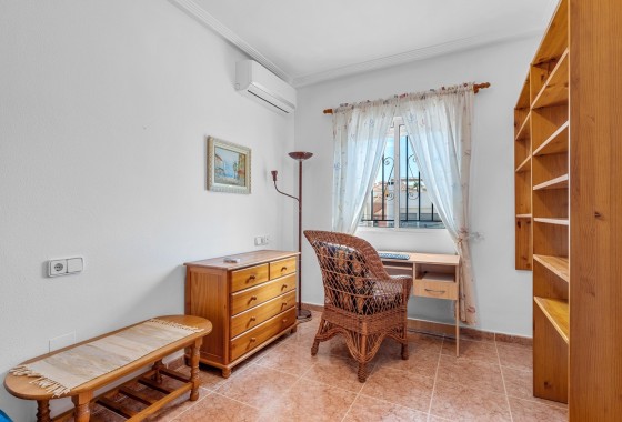 Herverkoop - Vrijstaande Villa -
Orihuela Costa - El Galan