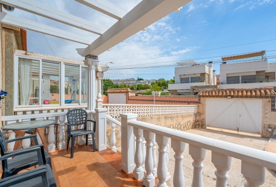 Herverkoop - Vrijstaande Villa -
Orihuela Costa - El Galan