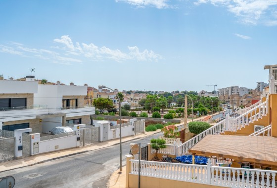 Herverkoop - Vrijstaande Villa -
Orihuela Costa - El Galan