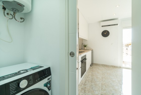 Herverkoop - Appartement / Flat -
Torrevieja - La Mata