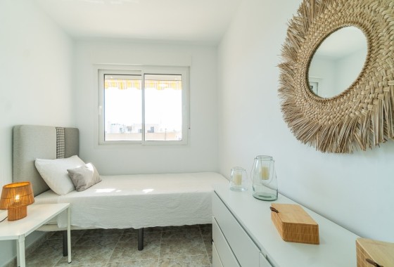 Herverkoop - Appartement / Flat -
Torrevieja - La Mata