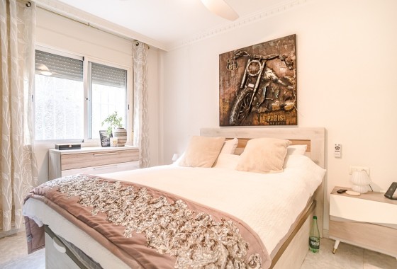 Wiederverkauf - Freistehende Villa -
San Fulgencio - urb.la marina