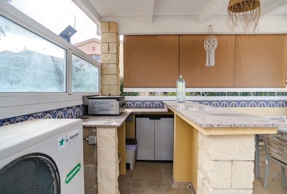 Wiederverkauf - Freistehende Villa -
San Fulgencio - urb.la marina