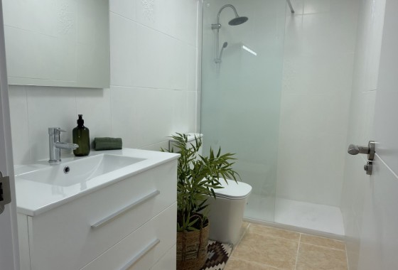 Resale - Apartment / Flat -
Torrevieja - Curva del Palangre
