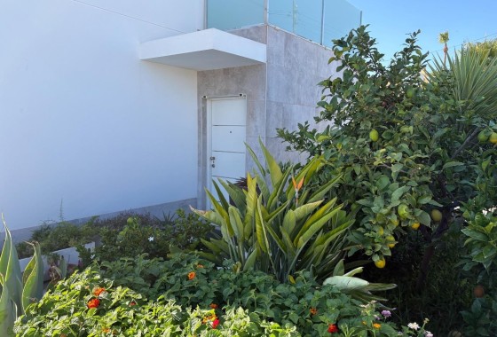 Wiederverkauf - Freistehende Villa -
Torrevieja - La Siesta