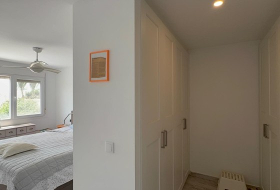 Venta - Chalet Independiente -
Torrevieja - La Siesta