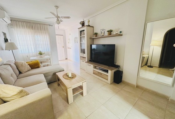 Wiederverkauf - Wohnung / Apartment -
Los Altos - Dream Hills - Dream Hills 2