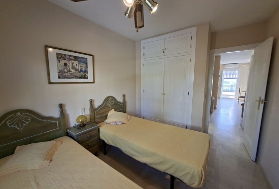 Resale - Apartment / Flat -
Rioja