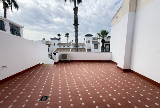 Resale - Apartment / Flat -
Rioja
