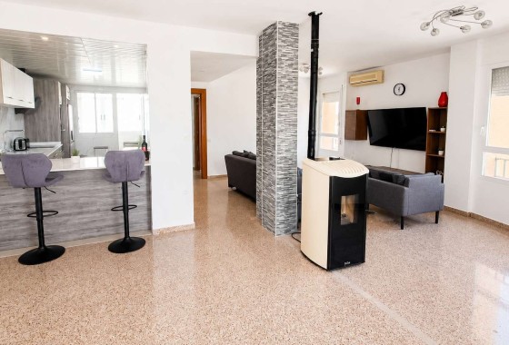 Wiederverkauf - Wohnung / Apartment -
Algorfa