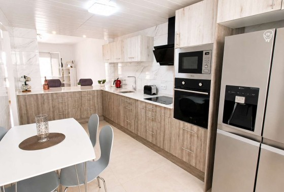 Wiederverkauf - Wohnung / Apartment -
Algorfa