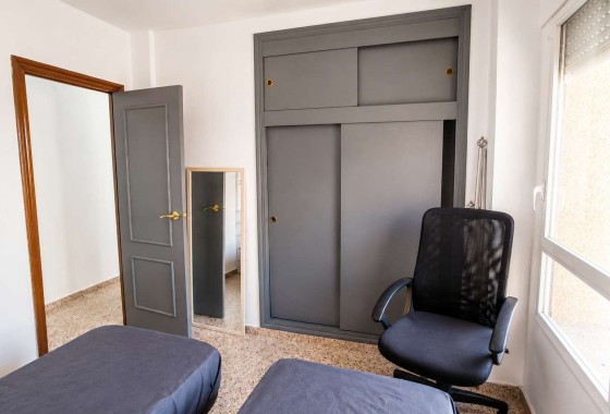 Wiederverkauf - Wohnung / Apartment -
Algorfa