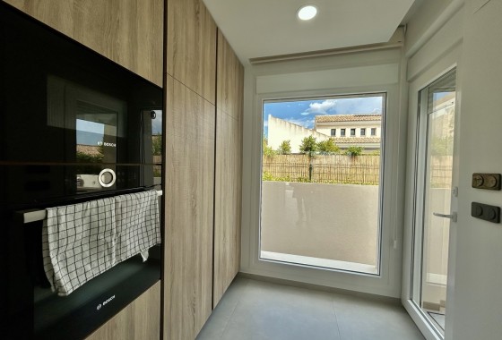 Wiederverkauf - Freistehende Villa -
Algorfa