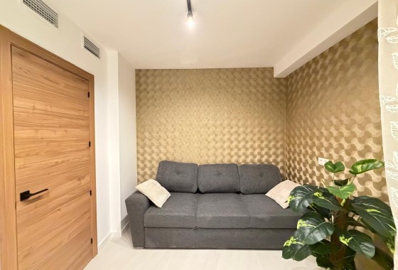 Revente - Appartement -
Torrevieja - Playa del Cura