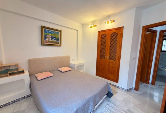 Revente - Appartement -
Torrevieja - Aldea del mar