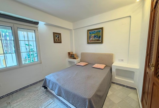 Revente - Appartement -
Torrevieja - Aldea del mar