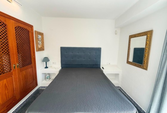 Revente - Appartement -
Torrevieja - Aldea del mar