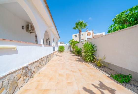 Revente - Villa Individuelle -
Torrevieja - Los Balcones