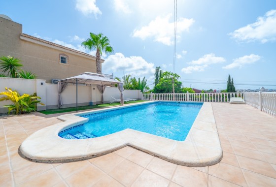 Revente - Villa Individuelle -
Torrevieja - Los Balcones