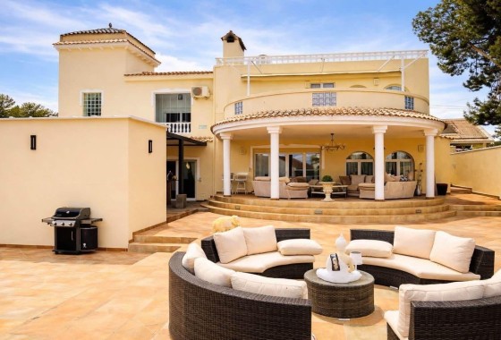 Herverkoop - Vrijstaande Villa -
San Miguel de Salinas