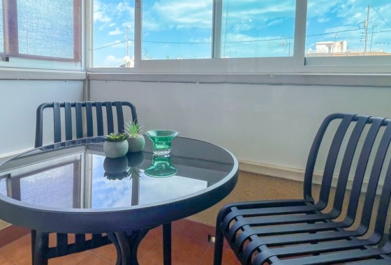 Herverkoop - Appartement / Flat -
Torrevieja