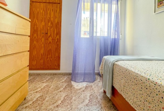 Herverkoop - Appartement / Flat -
Torrevieja