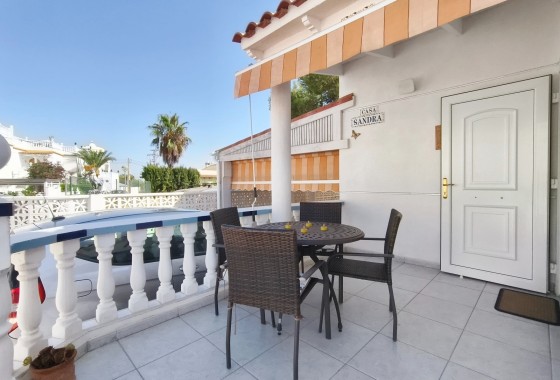 Herverkoop - Vrijstaande Villa -
San Miguel de Salinas - Blue Lagoon