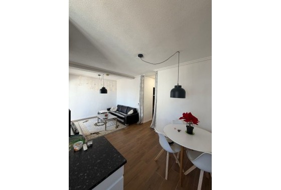 Herverkoop - Appartement / Flat -
Orihuela Costa - Punta Prima