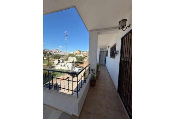 Herverkoop - Appartement / Flat -
Orihuela Costa - Punta Prima