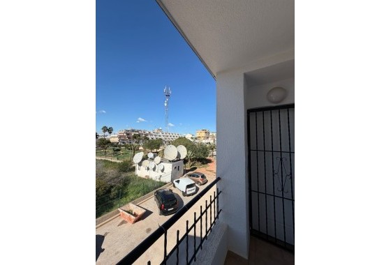 Herverkoop - Appartement / Flat -
Orihuela Costa - Punta Prima