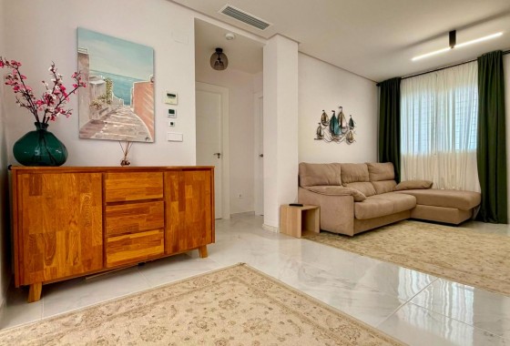 Revente - Appartement -
Torrevieja - Aguas Nuevas