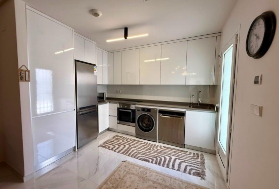 Revente - Appartement -
Torrevieja - Aguas Nuevas