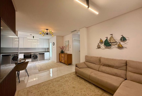 Revente - Appartement -
Torrevieja - Aguas Nuevas