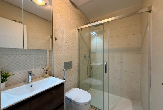 Revente - Appartement -
Torrevieja - Aguas Nuevas