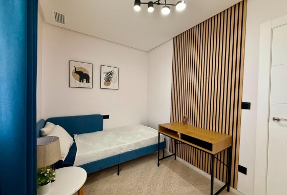 Revente - Appartement -
Torrevieja - Aguas Nuevas